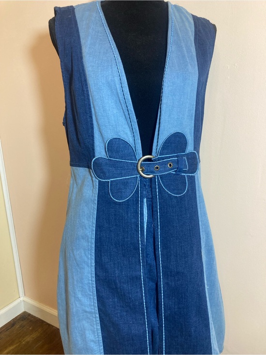 The Hippie Shake Dresses & Skirts - Sleeveless Two-Tone Denim Midi Skirt with Belt - Blue
